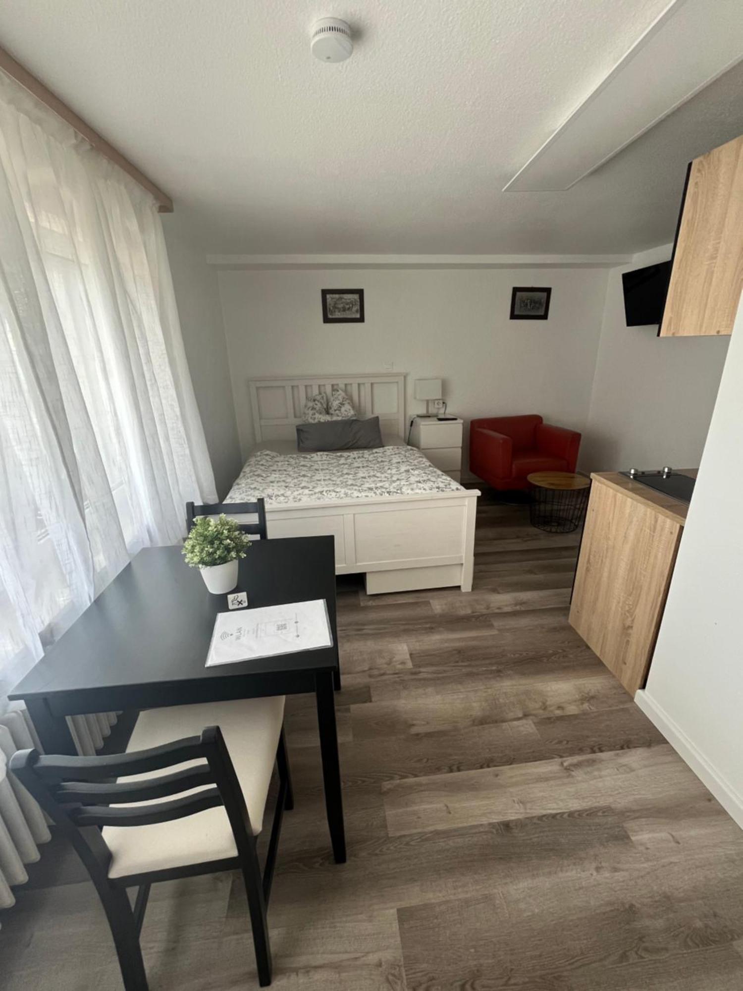 Ferienwohnung A&S Heuchelheim Heuchelheim  Extérieur photo